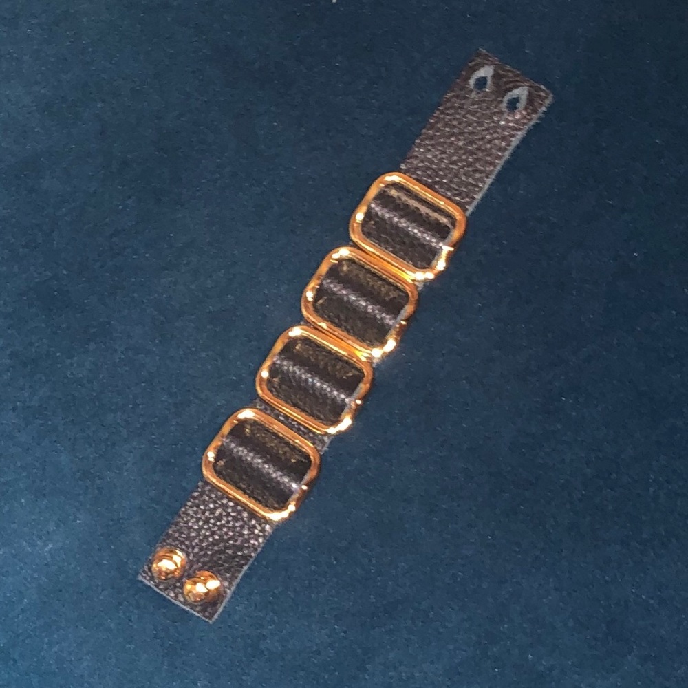 BLACK/GOLD Leather/STAINLESS STEEL BRACELET